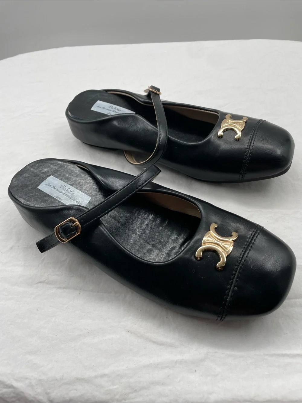 Va & La French Retro Mary Janes - Shallow Mouth Square Toe. 245 (US 8). - Picture 2 of 9